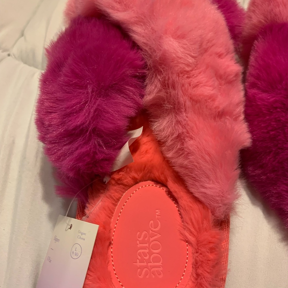 Stars Above Pink and Magenta Fuzzy  Women's Slippers - Picture 3 of 3